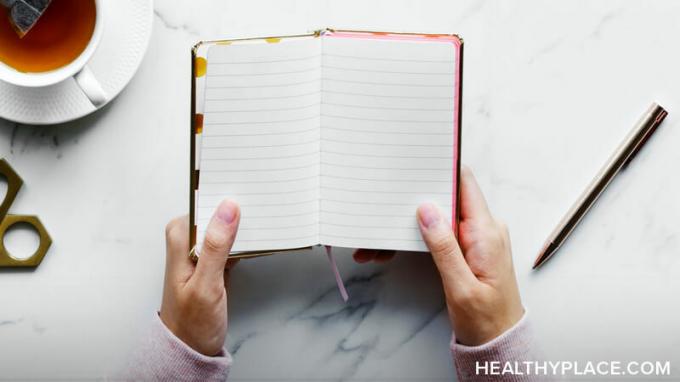 Ruoka- ja mielialapäiväkirja auttaa sinua selvittämään, mitkä ruuat auttavat ja vahingoittavat mielenterveyttä ja mielialaa. Lue lisää ja lataa sellainen HealthyPlace-sivustosta.