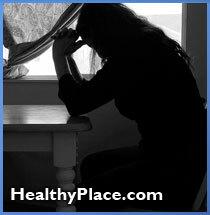 Mikä aiheuttaa kliinisen masennuksen? Masennuksen syistä käydään keskustelua. Onko se aivojen fysiologinen häiriö vai tiettyjä tapahtumia?